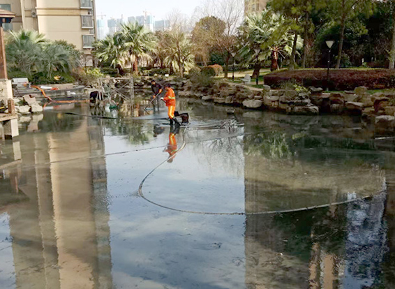 红原景观池淤泥清理